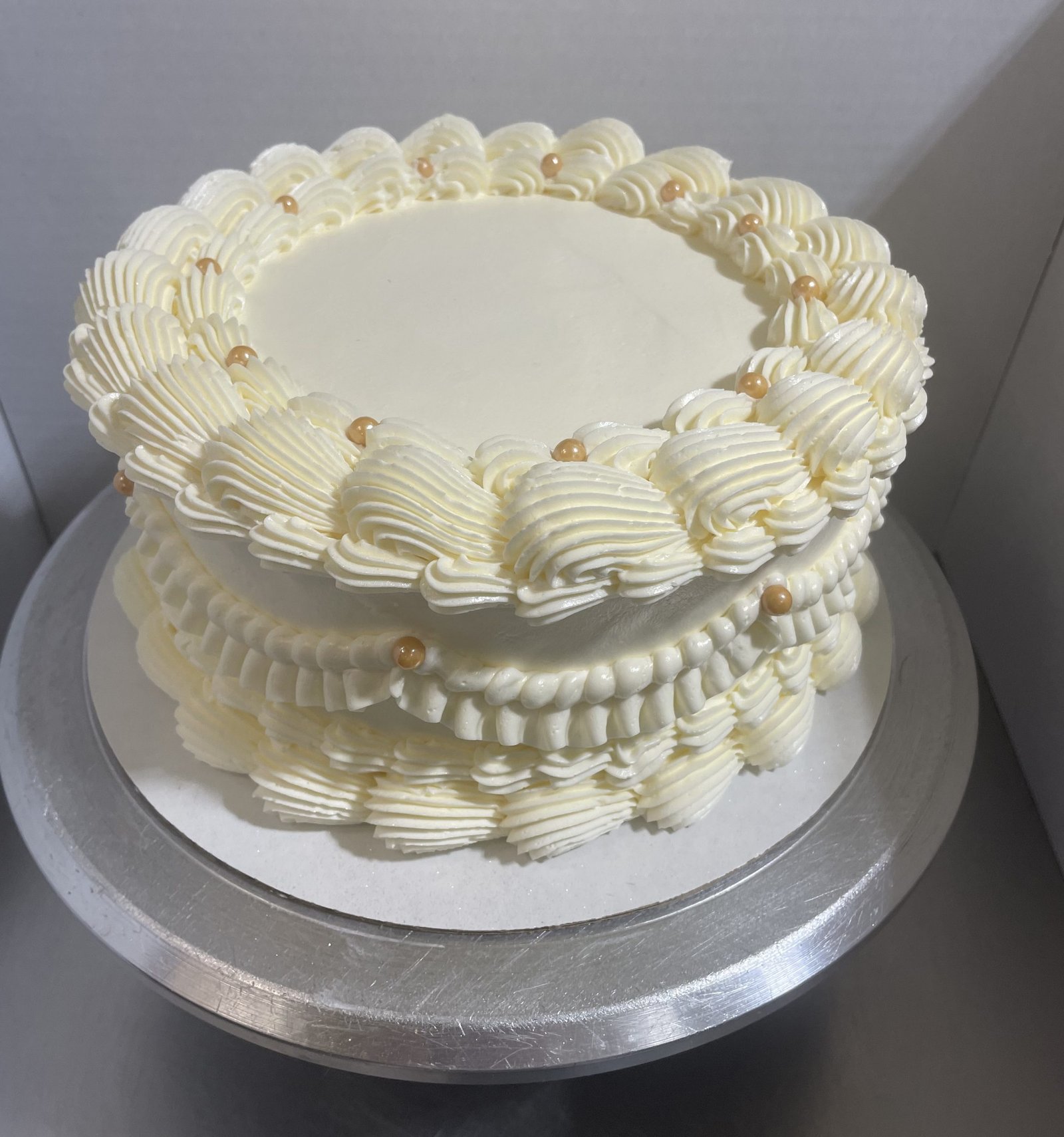 # 41 Vintage Cake 